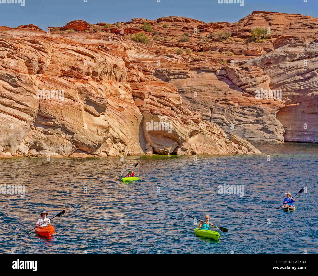Arizona, USA. 31st May, 2018. A group kayaking in colorful Antelope