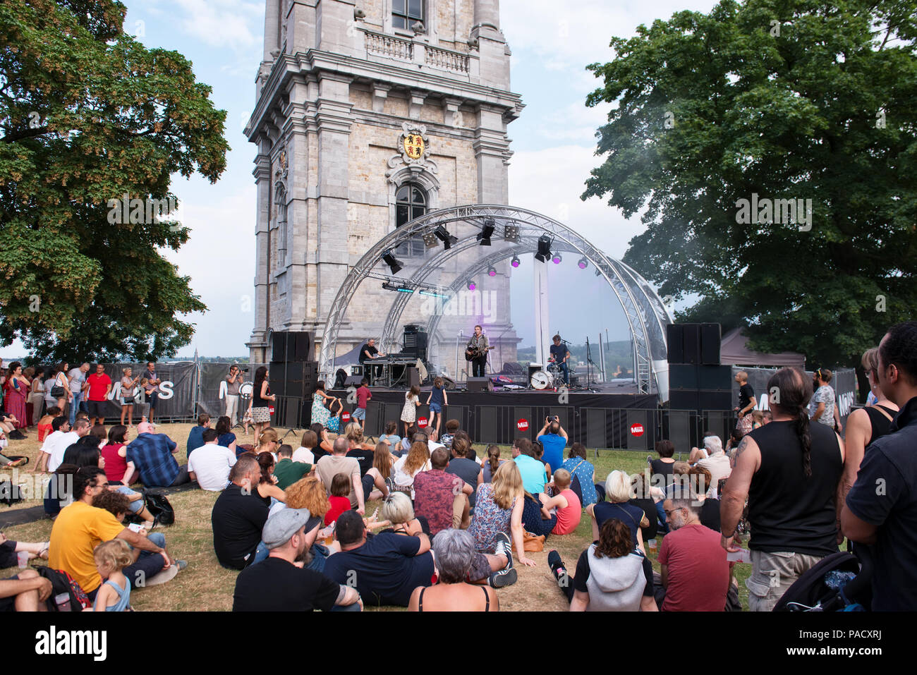 Open air concerts hires stock photography and images Alamy