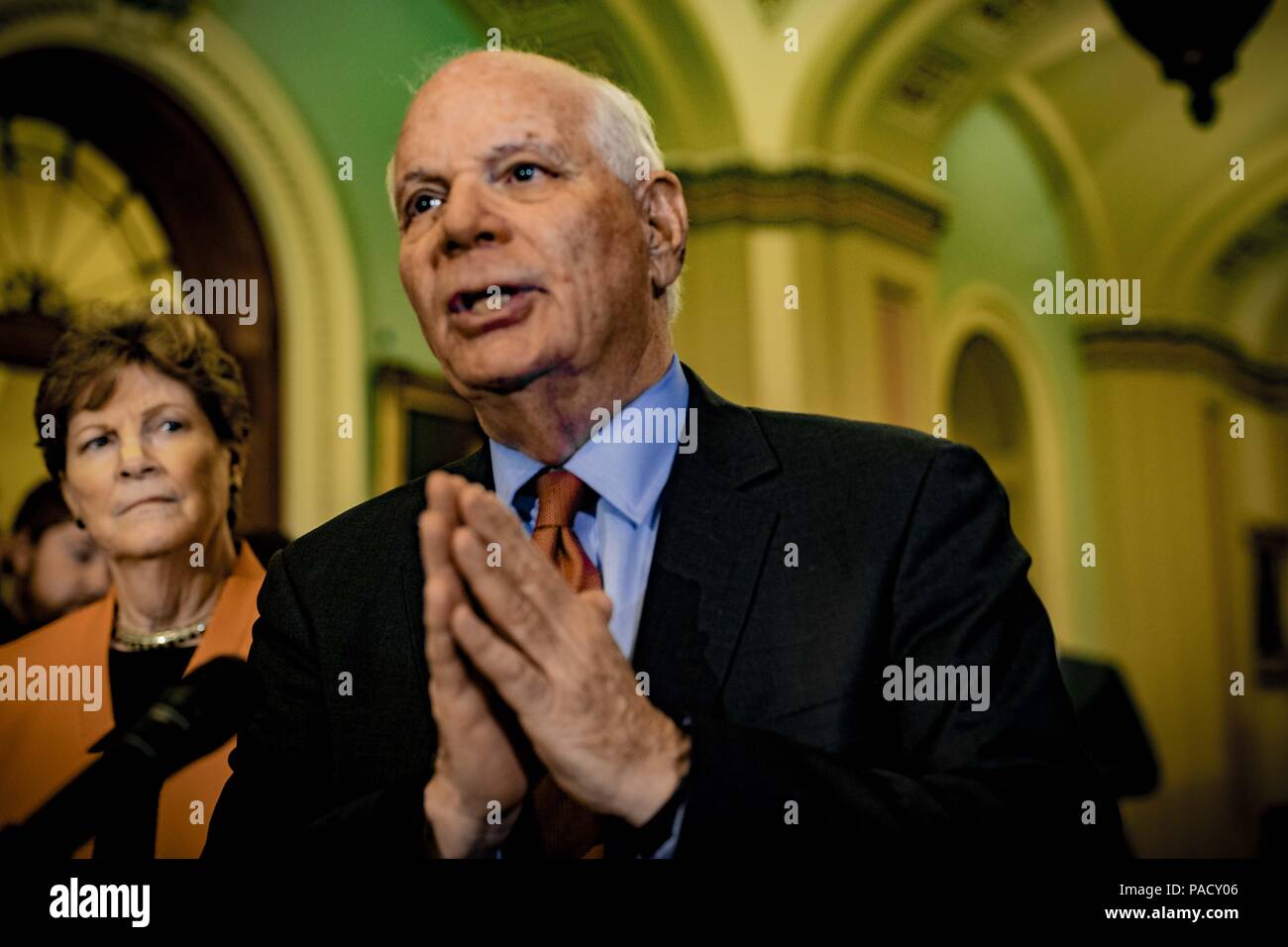 Washington, District of Columbia, USA. 17th July, 2018. Democratic Senators JEANNE SHAHEEN (D-NH) and BEN CARDIN (D-MD) at the Tuesday briefing, July 17, 2018 Credit: Douglas Christian/ZUMA Wire/Alamy Live News Stock Photo