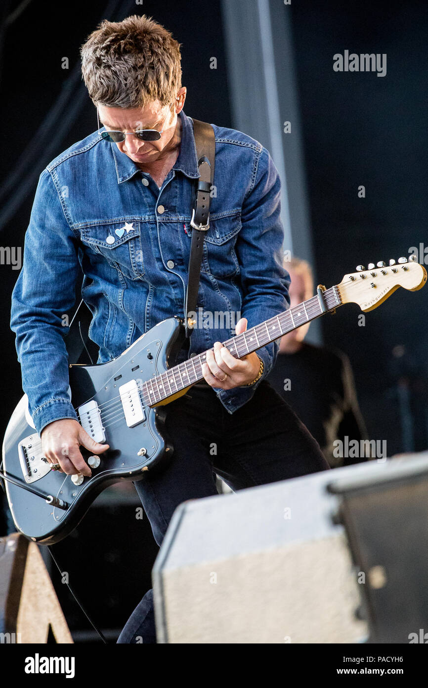 Noel 2024 gallagher jazzmaster