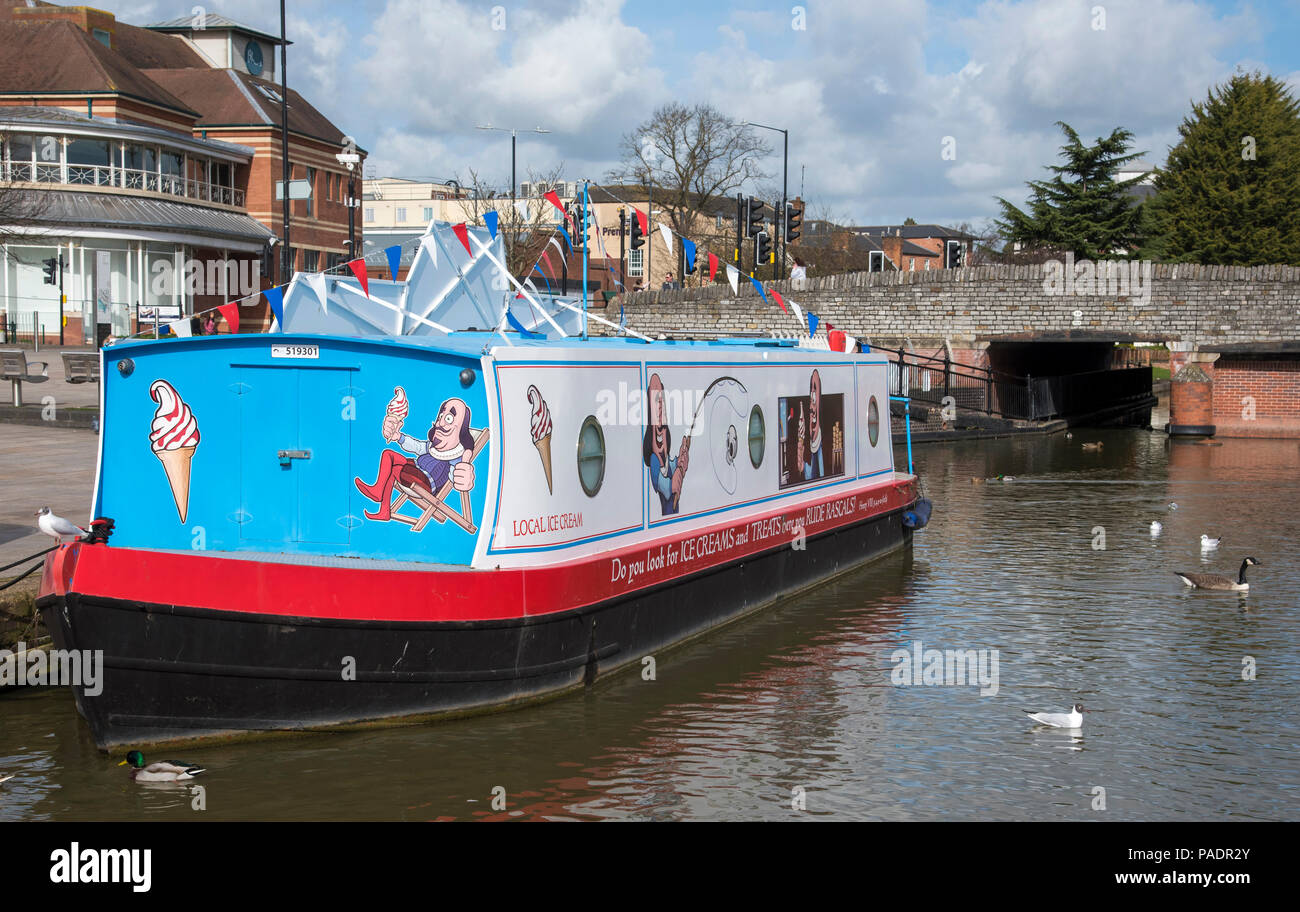 British ice cream boat hires stock photography and images Alamy
