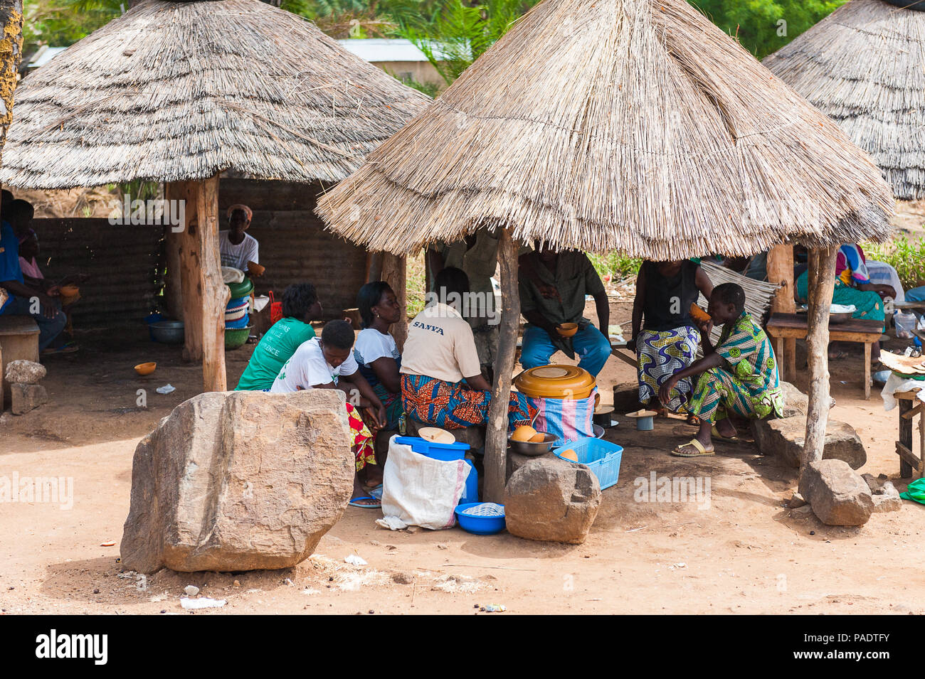 Liberian native people hi-res stock photography and images - Alamy