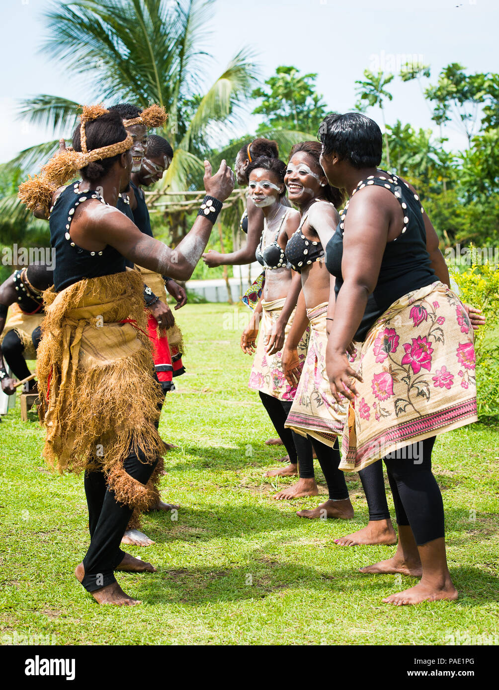 Portrait parade gabon hi-res stock photography and images - Alamy