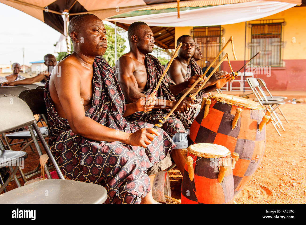 GHANA MARCH 3, 2012 Unindentified Ghanaian local musicians play the
