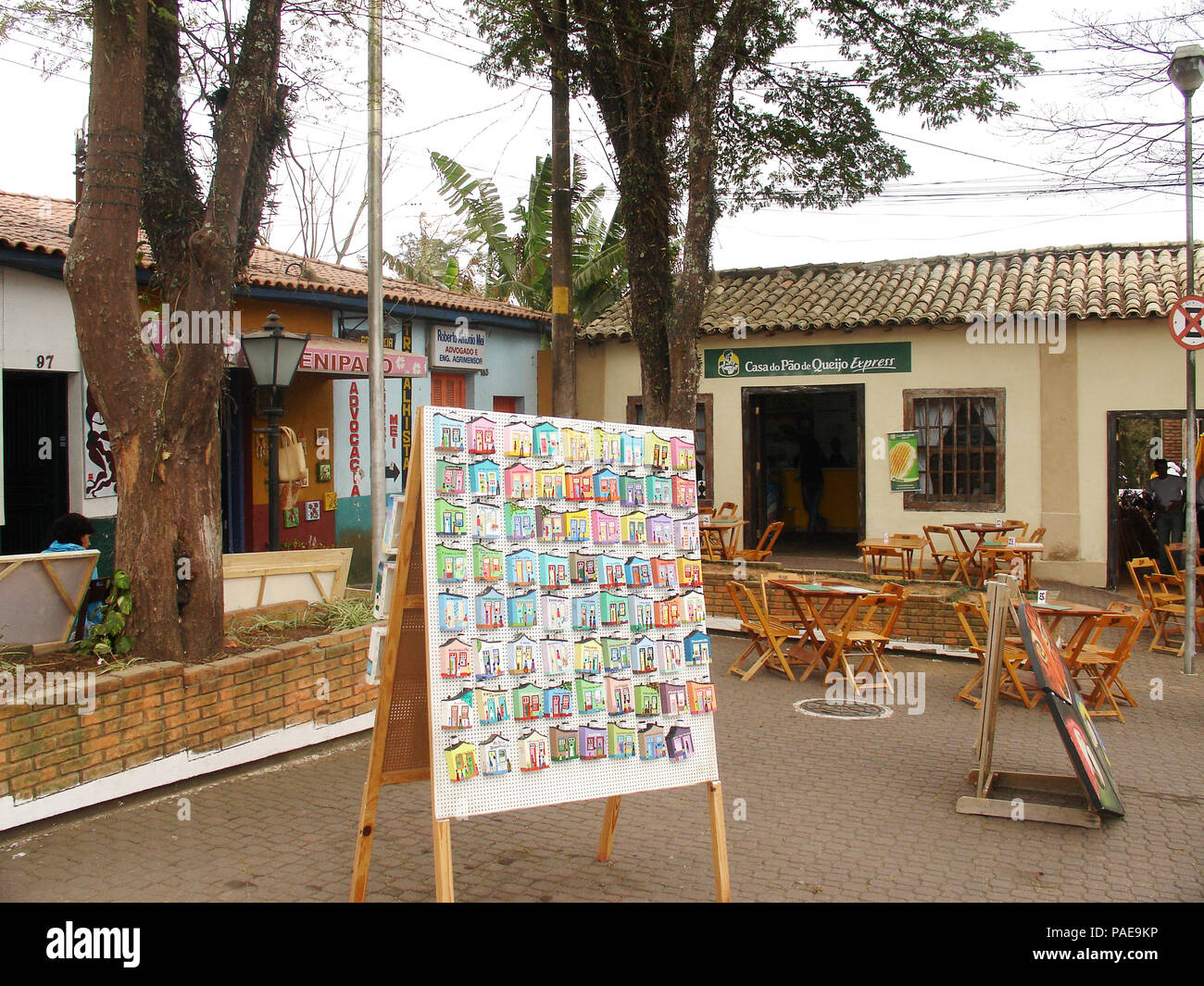 Embu das art hi-res stock photography and images - Alamy