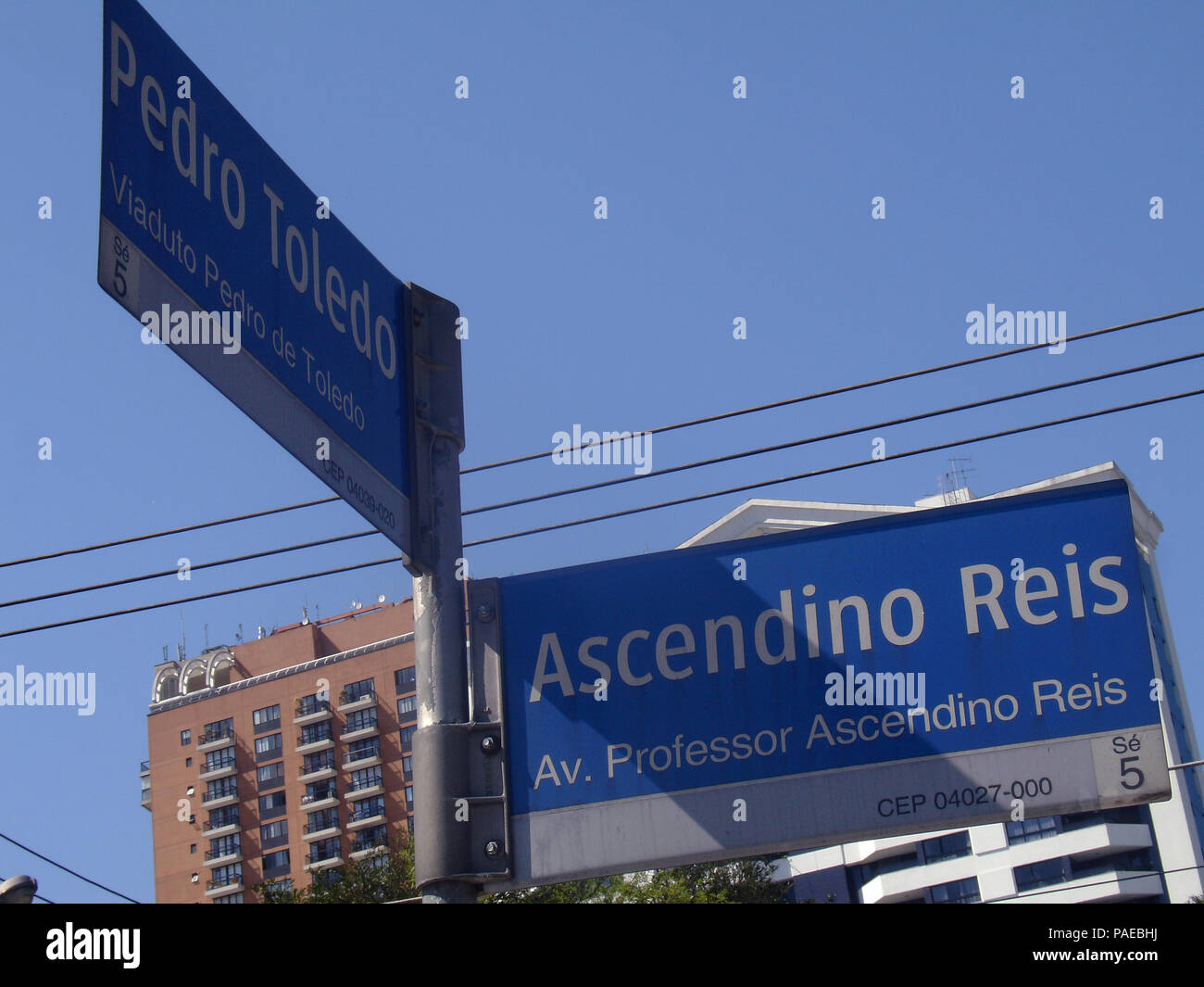 Professor ascendino reis avenue hi-res stock photography and images - Alamy