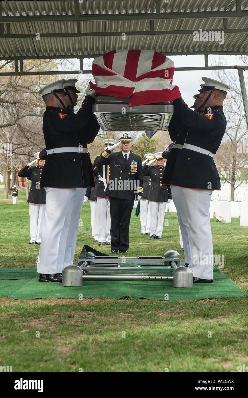 Body Bearers with Marine Barracks Washington lift a casket during a funeral  for retired Gen. Earl E. Anderson, former assistant commandant of the  Marine Corps, Arlington, Va., March 31, 2016. Anderson was, image size:866x1390