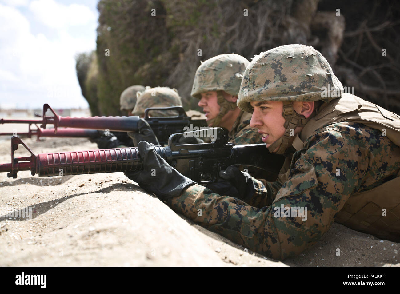 U.S. Marine Corps recruits with Company A, 1st Recruit Training ...