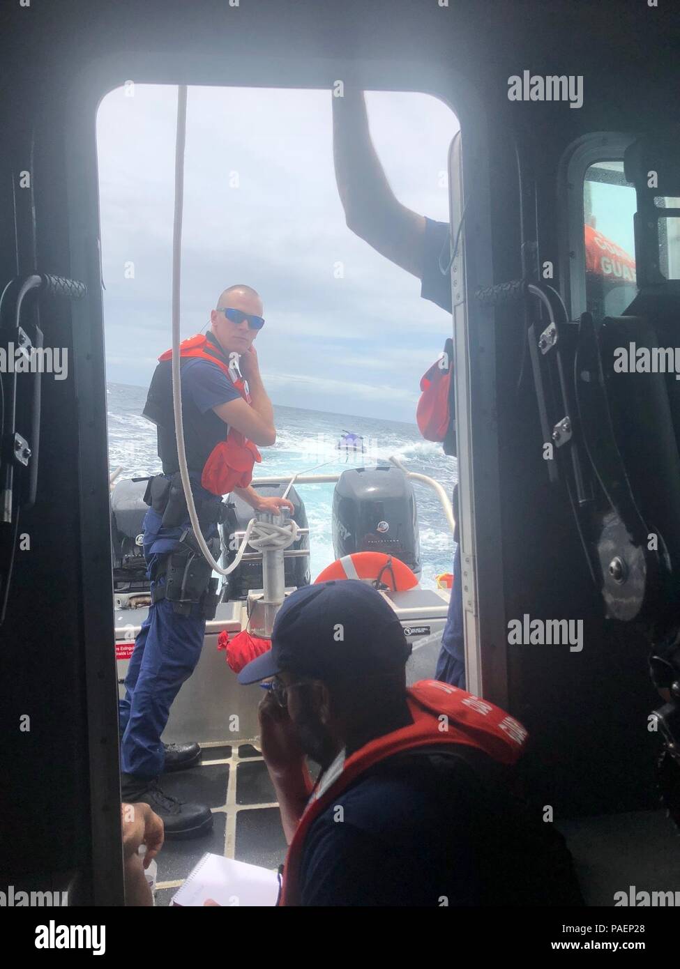 Marine vhf radio channel 16 hires stock photography and images Alamy