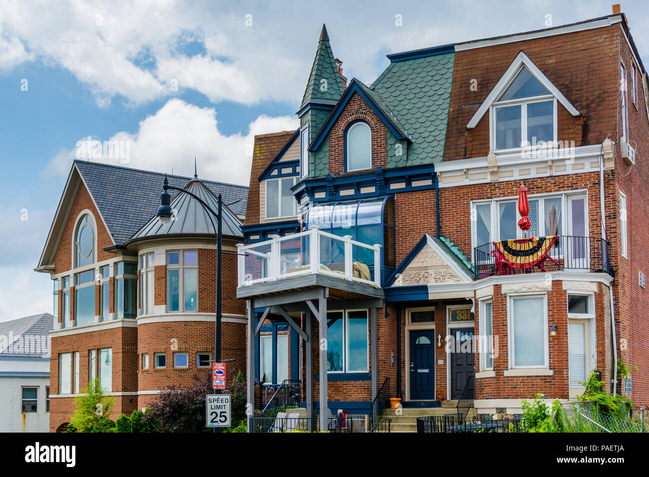 Mount washington pittsburgh houses hires stock photography and images