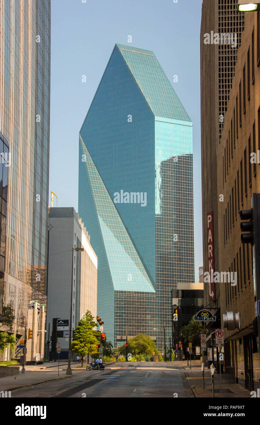 Modern office buildings on Ross Avenue and North Field Street in downtown Dallas, Texas Stock Photo