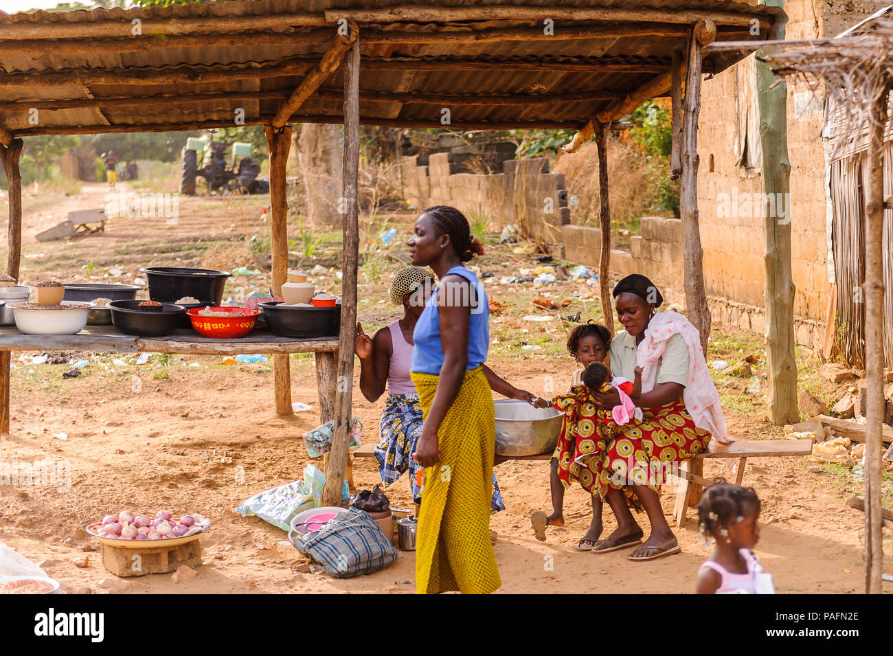 People togo togolese women hi-res stock photography and images - Alamy