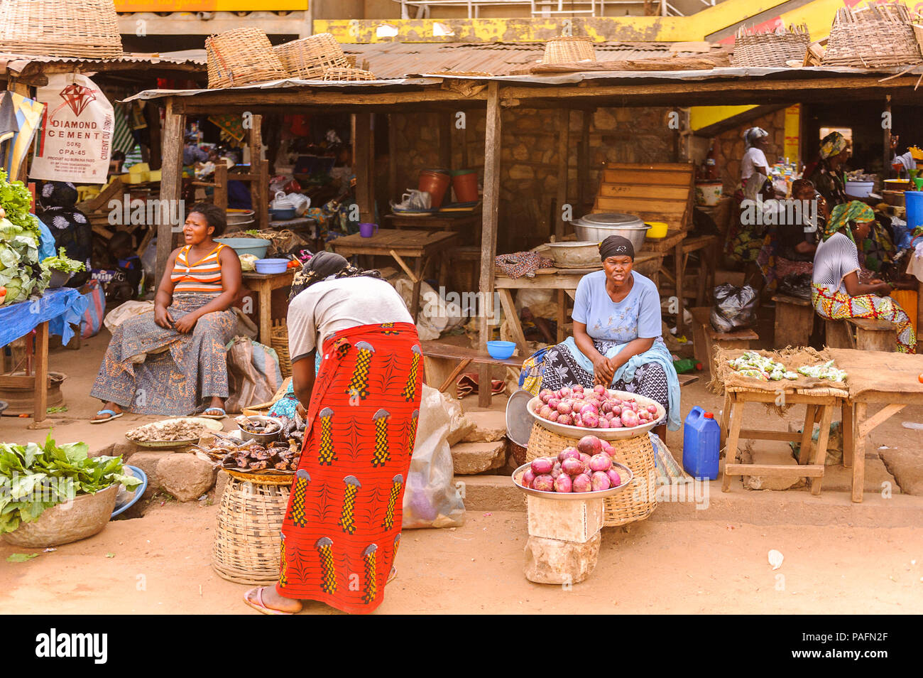 People togo togolese women hi-res stock photography and images - Alamy