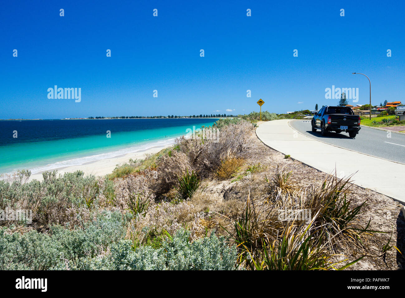 Car Beach Driving Sand Tourist High Resolution Stock Photography And Images Alamy