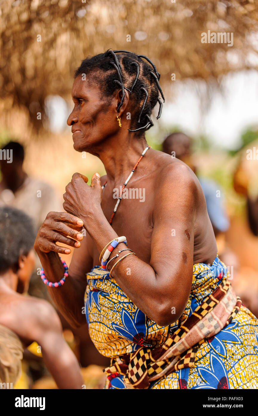 Kara Togo Mar 11 2012 Unidentified Togolese Woman In Traditional Dress Dances The Religious 6776