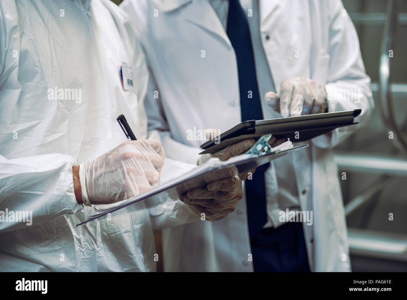 Scientists working in laboratory Stock Photo