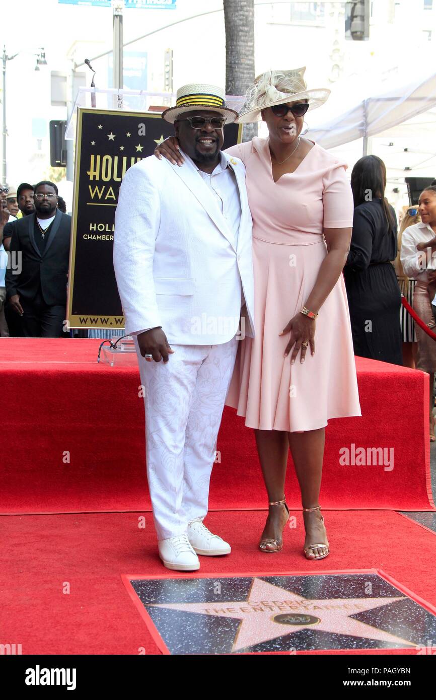 Willie Gault Cedric Entertainer Attend 9Th Annual Cedric Entertainer  Celebrity — Foto editorial de stock © info@photographybyeugene.com  #599433214