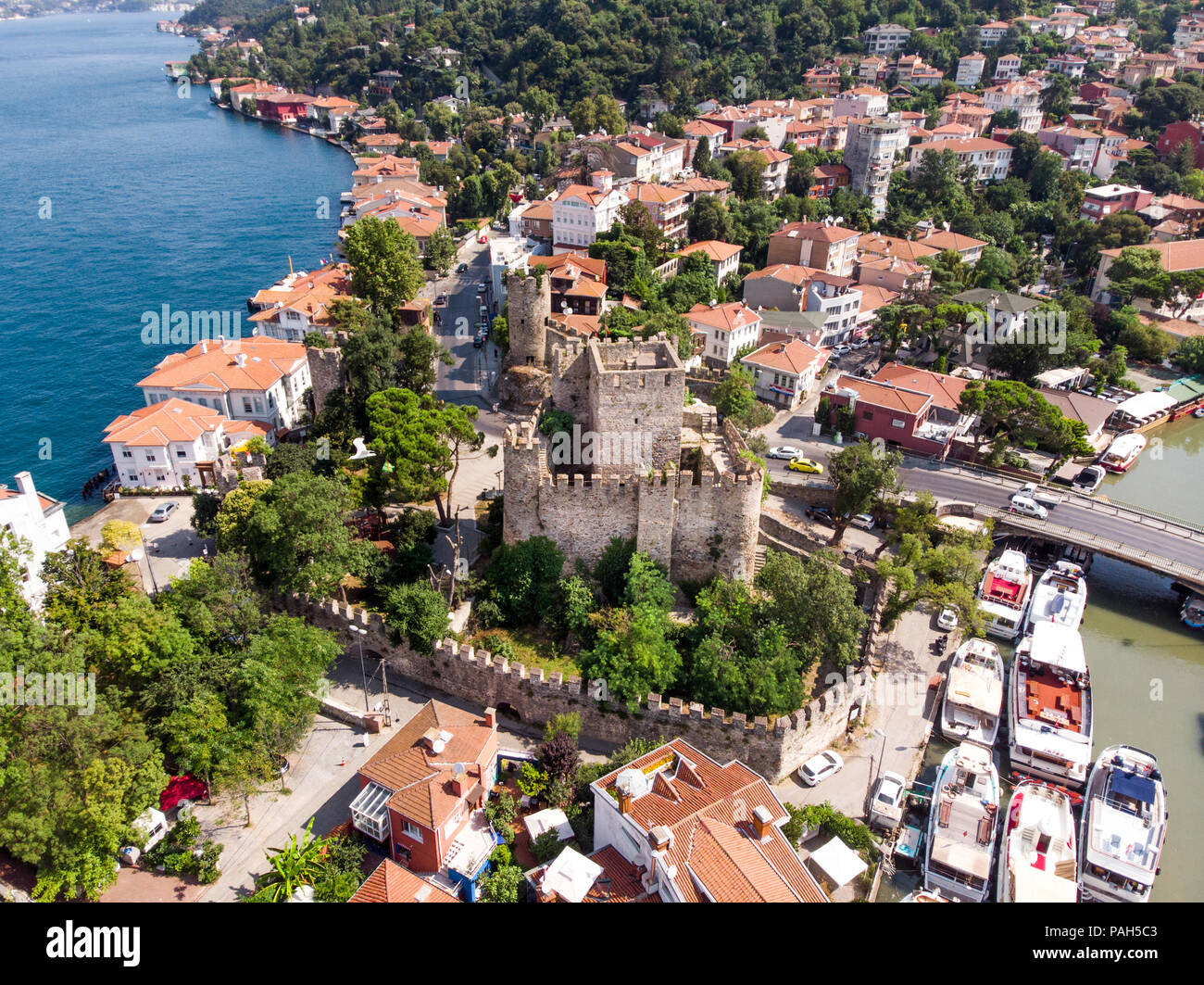 Anadoluhisari fortress hi-res stock photography and images - Alamy