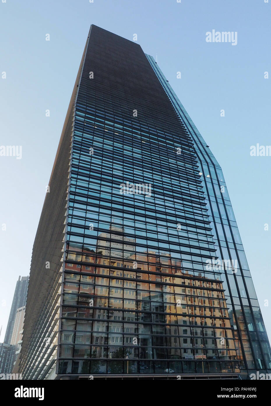 Europe,italy,Lombardy,Milan,Porta Nuova district,architecture contemporary,reflections from the Diamond Tower,designed by architect Lee Polisano Stock Photo