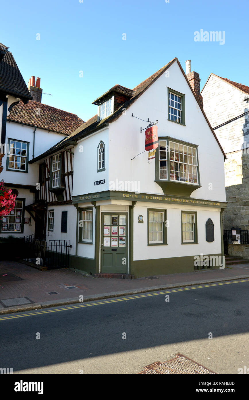 Bull house, Lewes, one time home of political activist and philosopher Thomas Paine and now home to Sussex Archaeological Society. Stock Photo