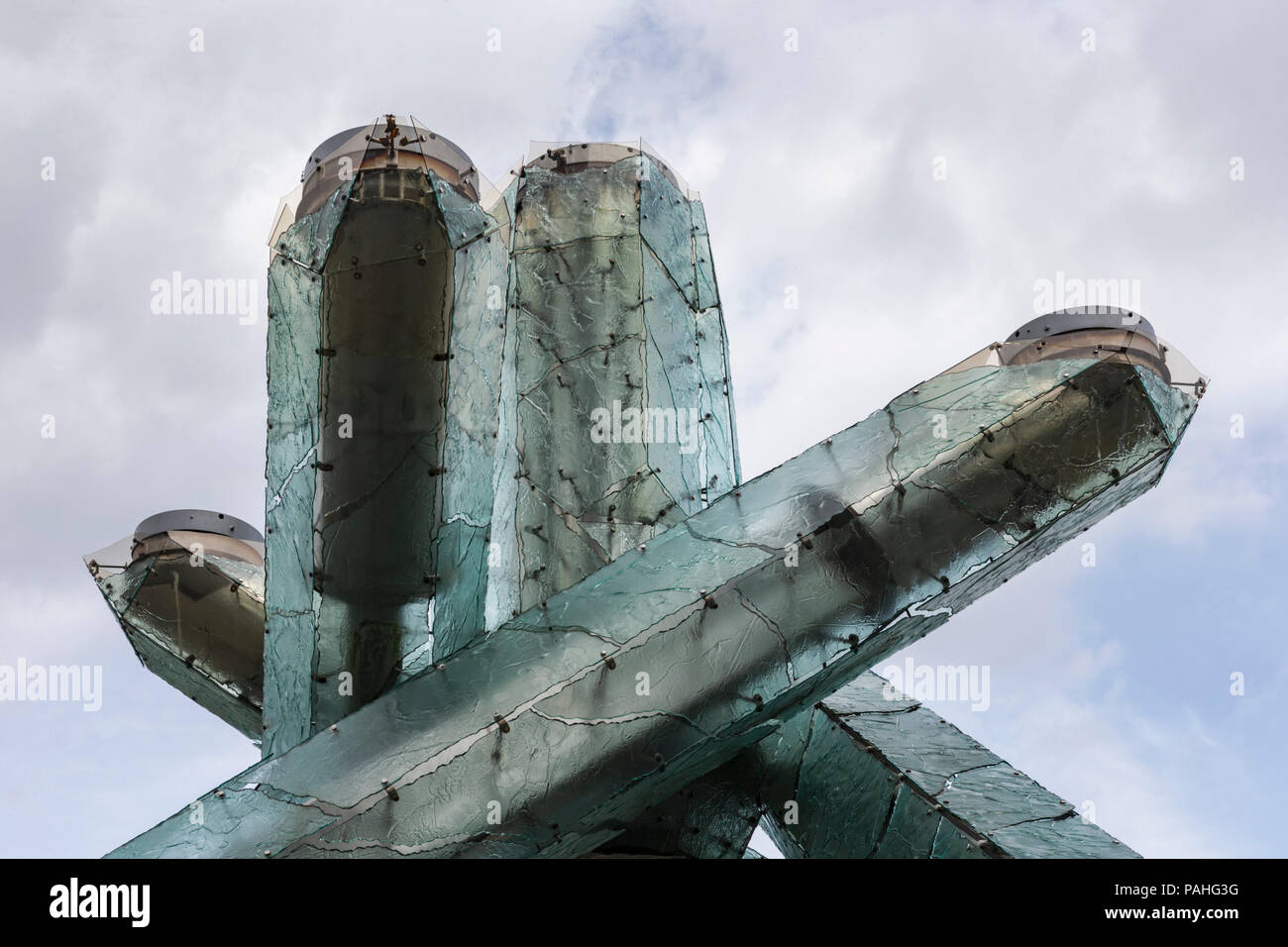 First tennis player olympic cauldron