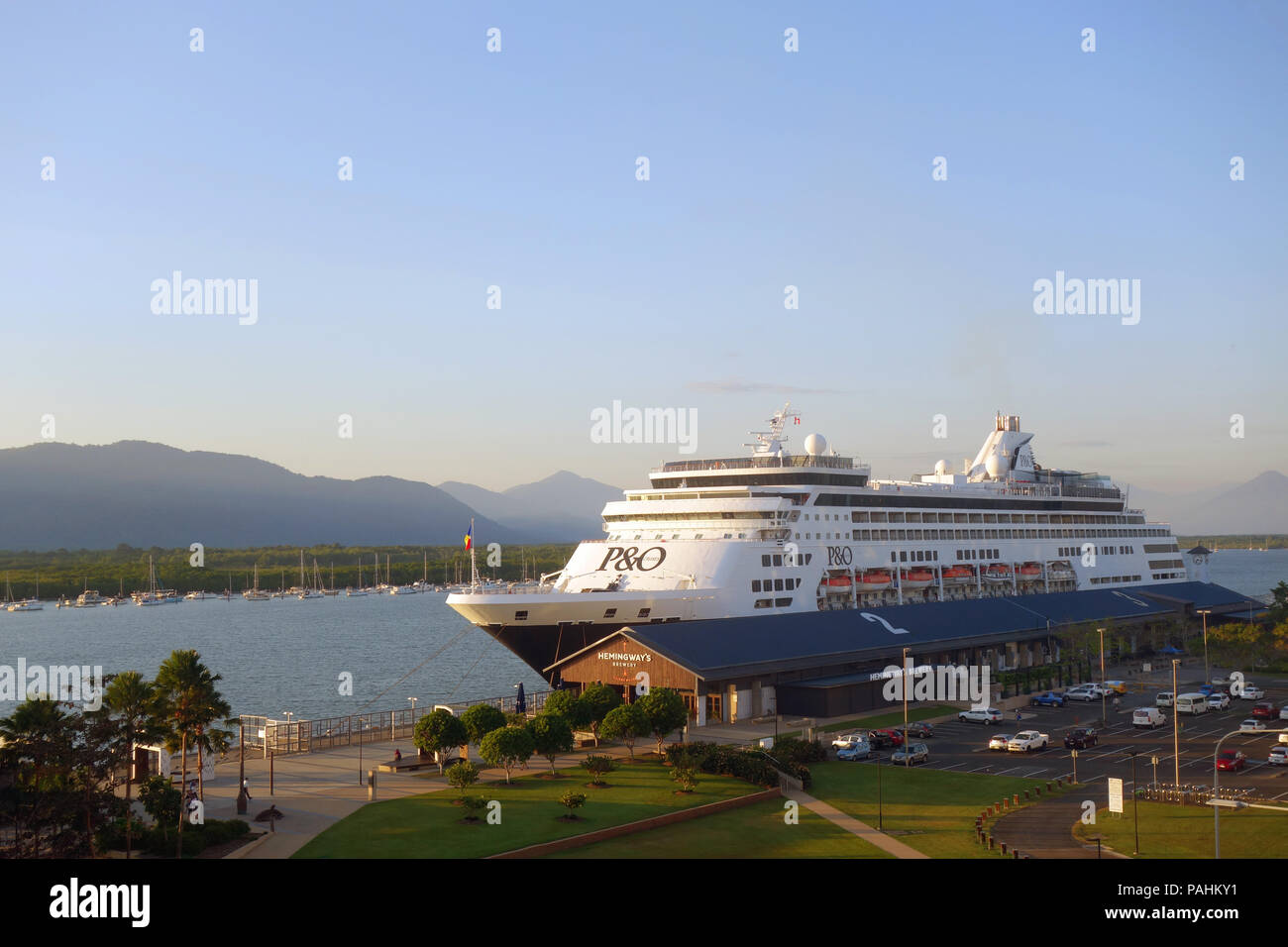 Cairns Wharf High Resolution Stock Photography And Images Alamy