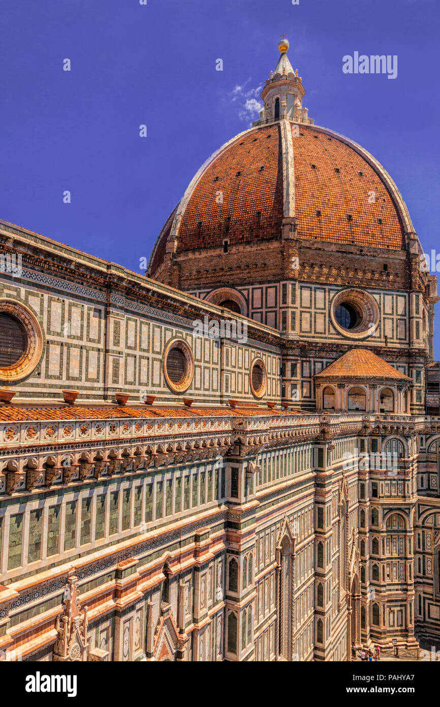 Brunelleschis dome duomo cathedral florence hi-res stock photography ...