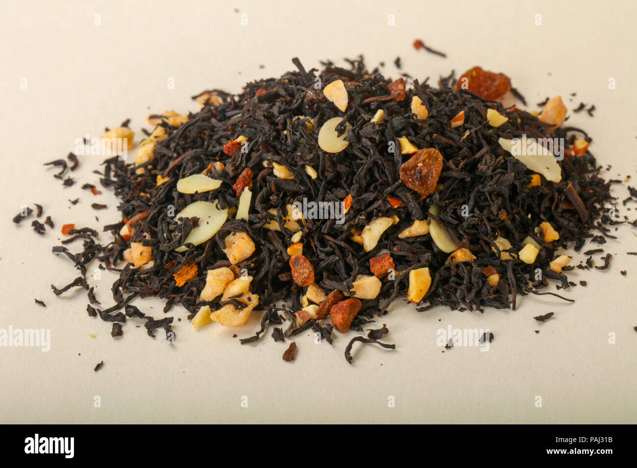 Aroma tea heap with fruit, berries and herbs Stock Photo - Alamy