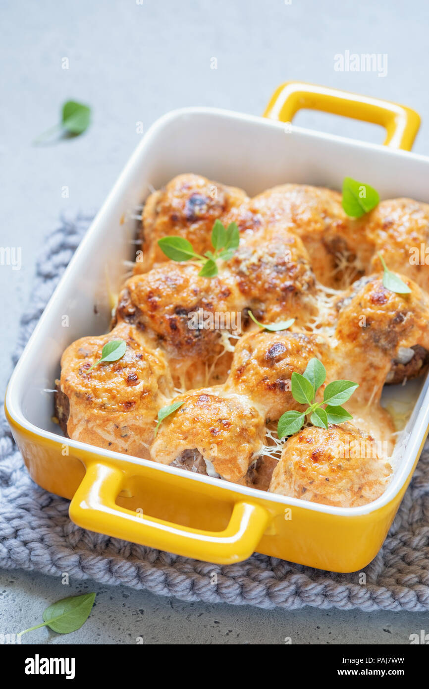 Meatballs in creamy tomato sauce Stock Photo Alamy