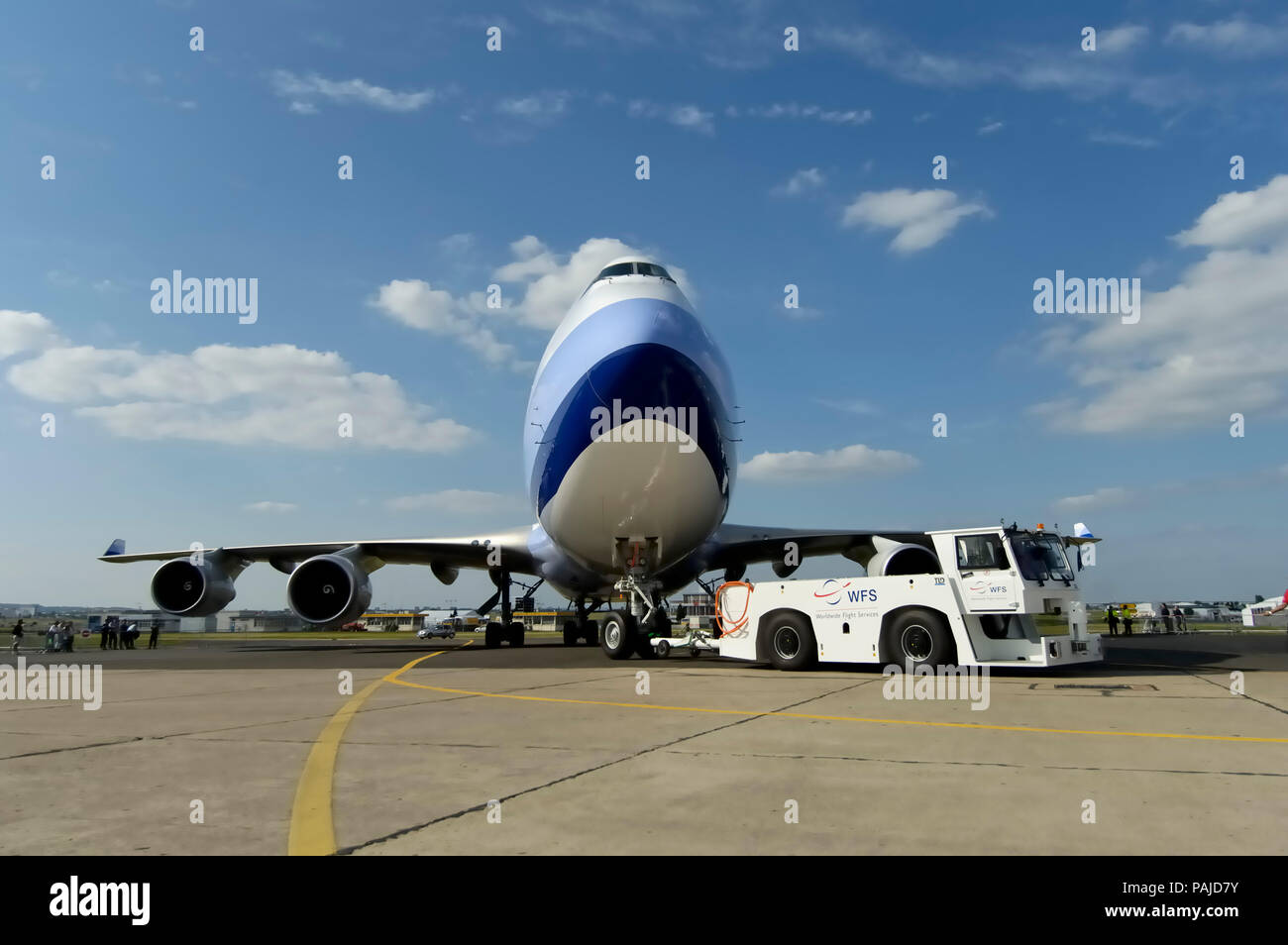 Boeing 747 400 air france hi-res stock photography and images - Alamy