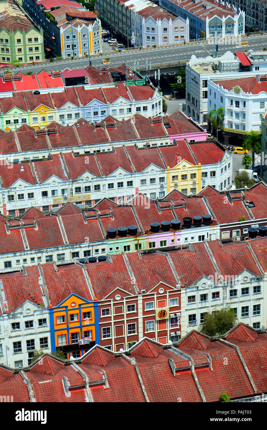 Row houses in malaysian housing hi-res stock photography and images - Alamy