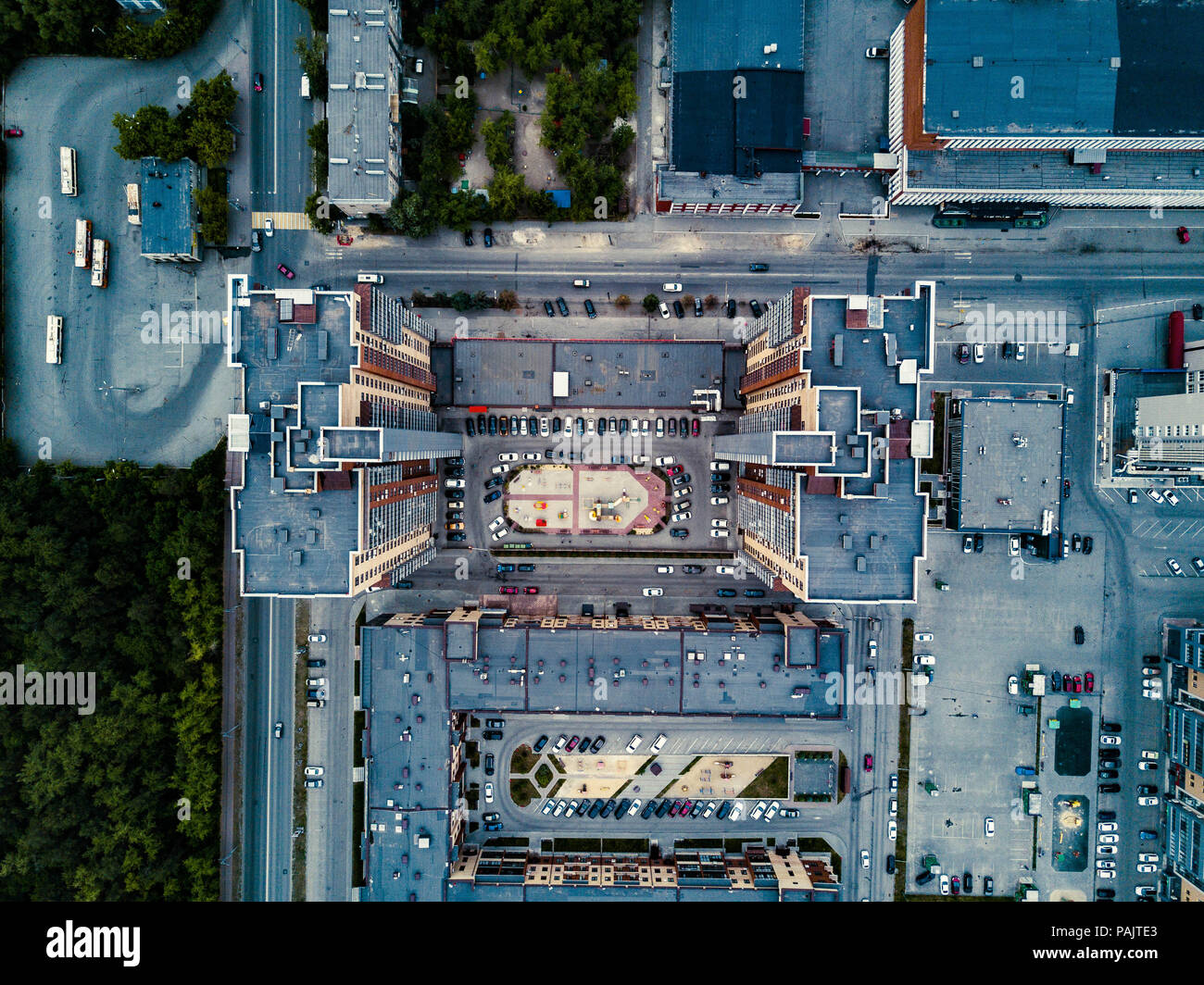Aerial top roof view hi-res stock photography and images - Alamy