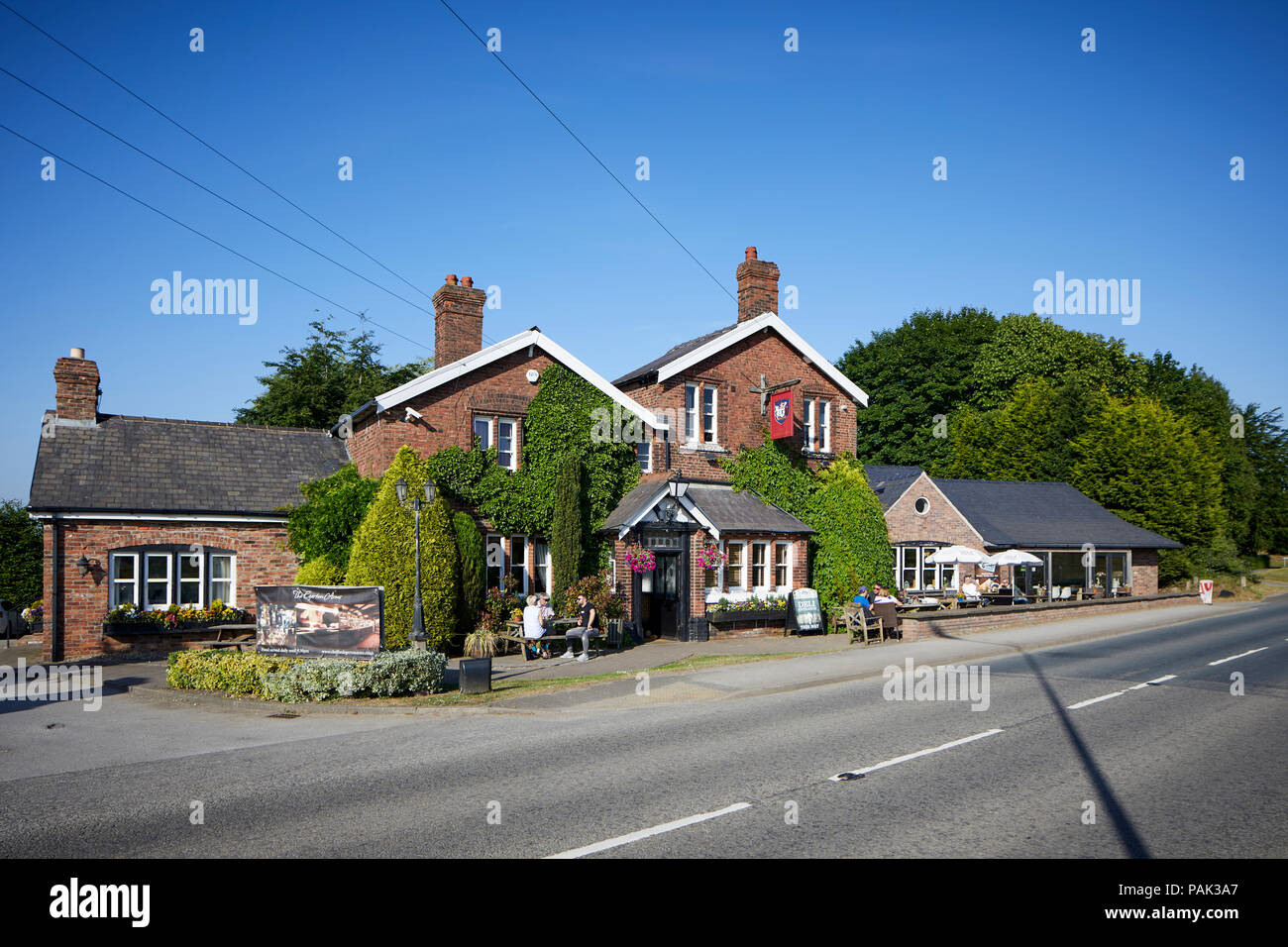 Chelford village and civil parish in Cheshire, England, The Egerton Arms family-run, 16th-century country pub Stock Photo