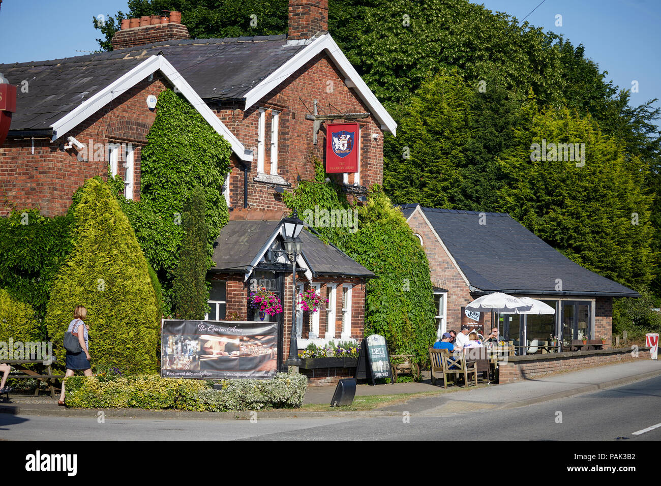 Chelford village and civil parish in Cheshire, England, The Egerton Arms family-run, 16th-century country pub Stock Photo