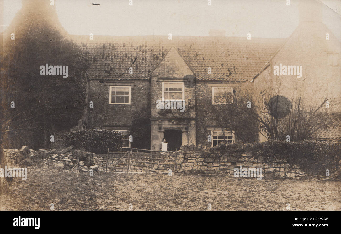 Vintage 1910 Photograph of a House Called Springhead Farmhouse at Barrow Gurney, North Somerset Stock Photo