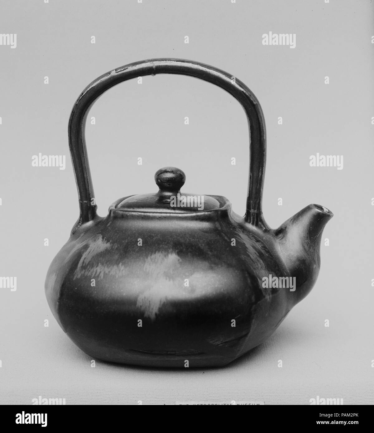 Teapot. Culture Japan. Dimensions H. 4 in. (10.2 cm). Date 19th