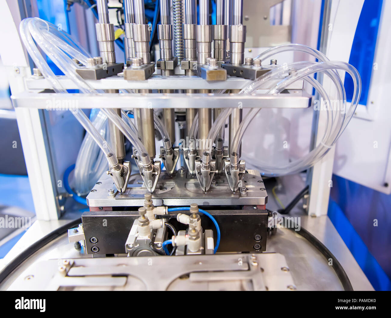 Automated robotic Screws Machine Stock Photo Alamy