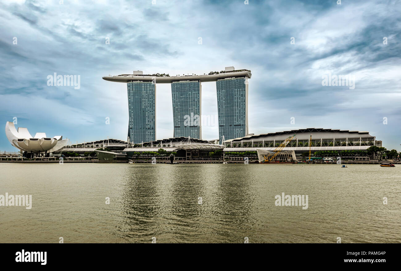 Singapore - Jan 14, 2018: Futuristic architecture design Marina Bay Sands hotel and flower shape design of the Art Science museum in downtown of Singa Stock Photo