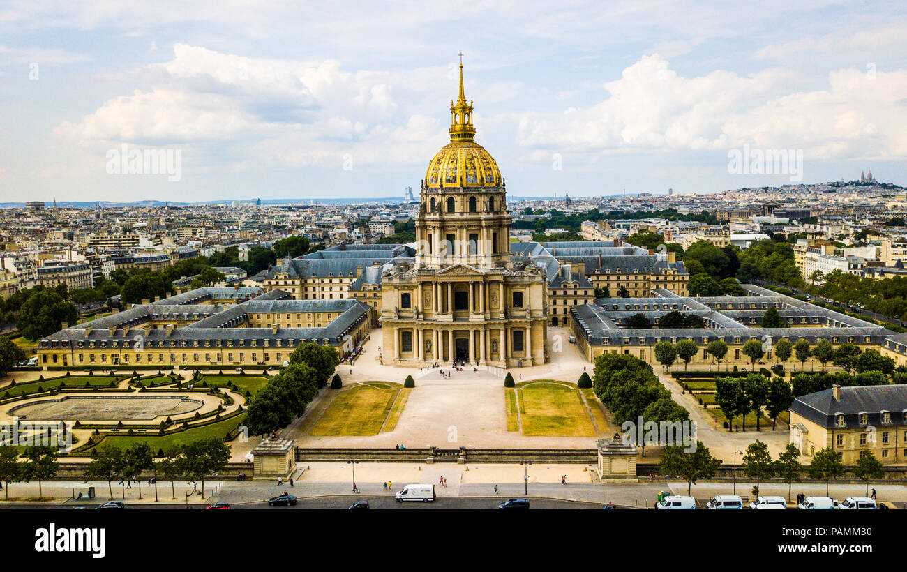 Paris Army Museum and Tomb of Napoleon or Musee de l’Armee des Invalides, Paris, France Stock Photo