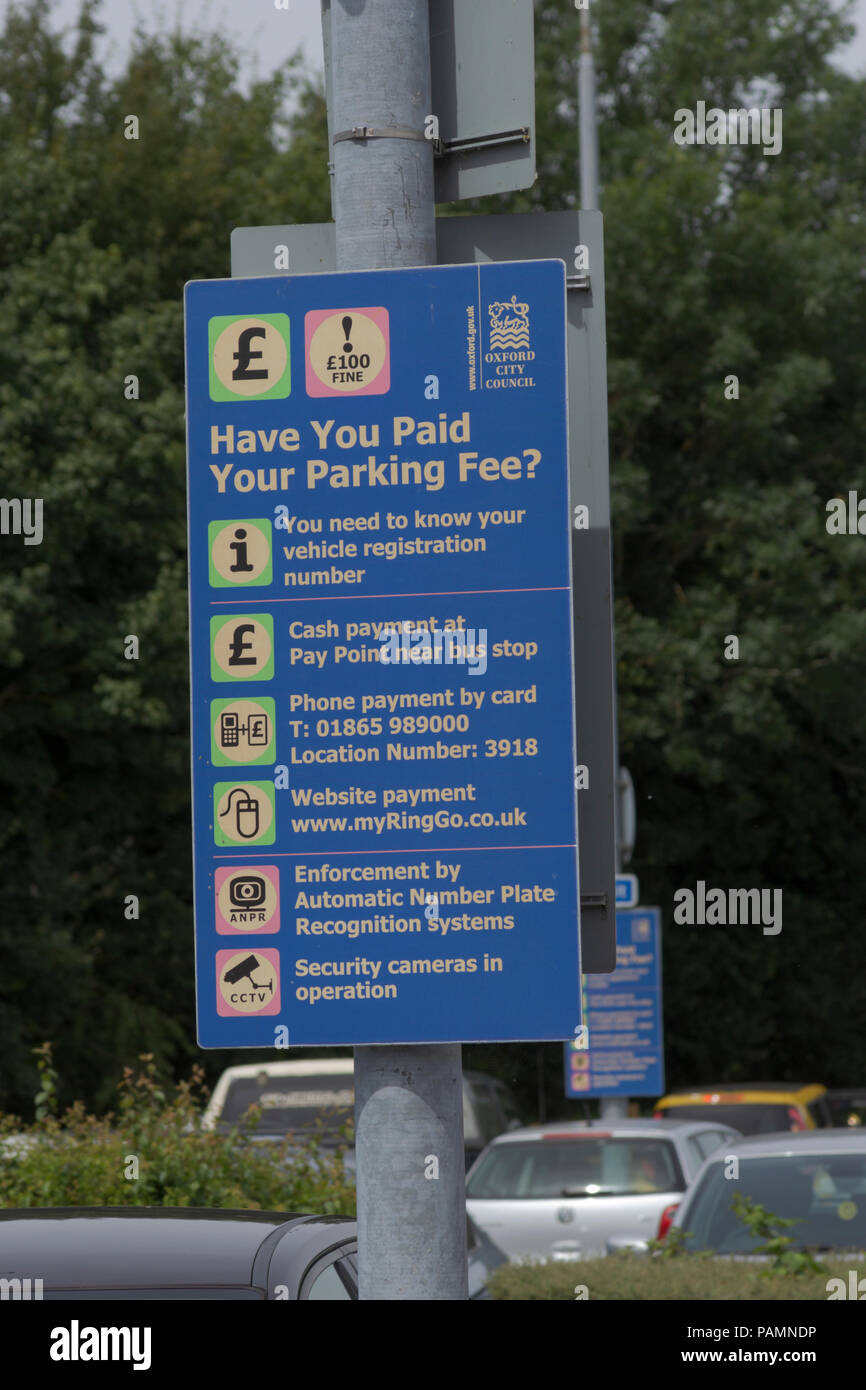 Oxford, Oxfordshire, UK. 23rd June 2018. UK Weather. Shoppers and