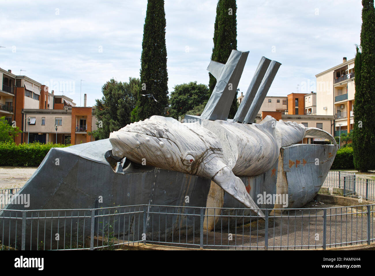 Big fish monument Stock Photo Alamy