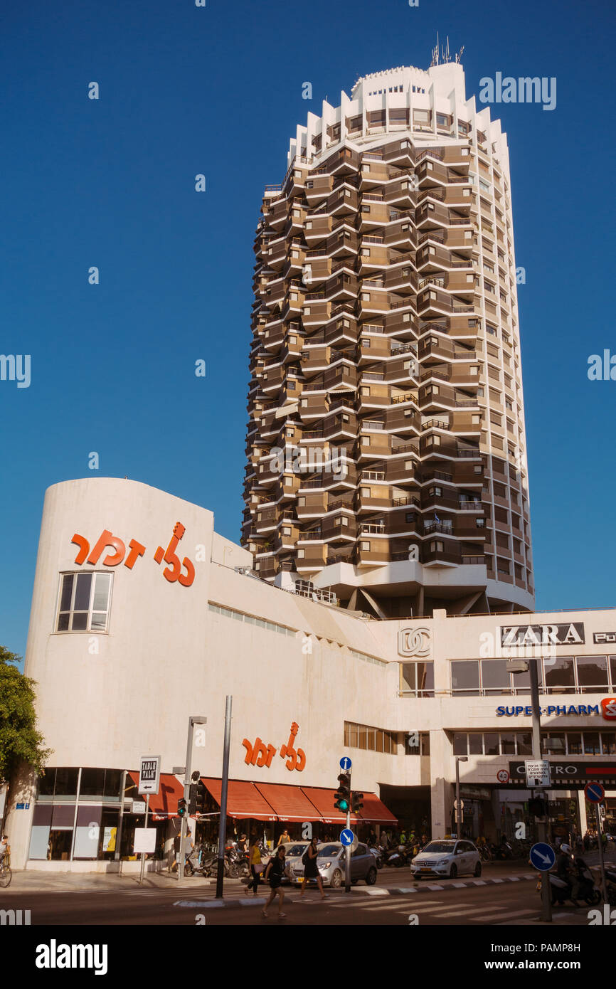 Cylindrical tower hi-res stock photography and images - Alamy