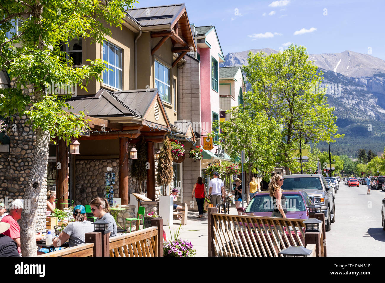 The town of Canmore on the western edge of the Rocky Mountains, Alberta, Canada Stock Photo