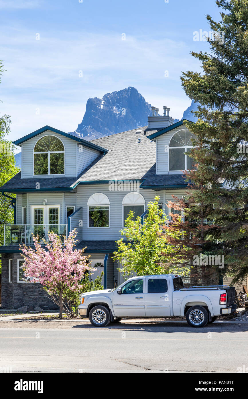 Town of canmore hires stock photography and images Alamy