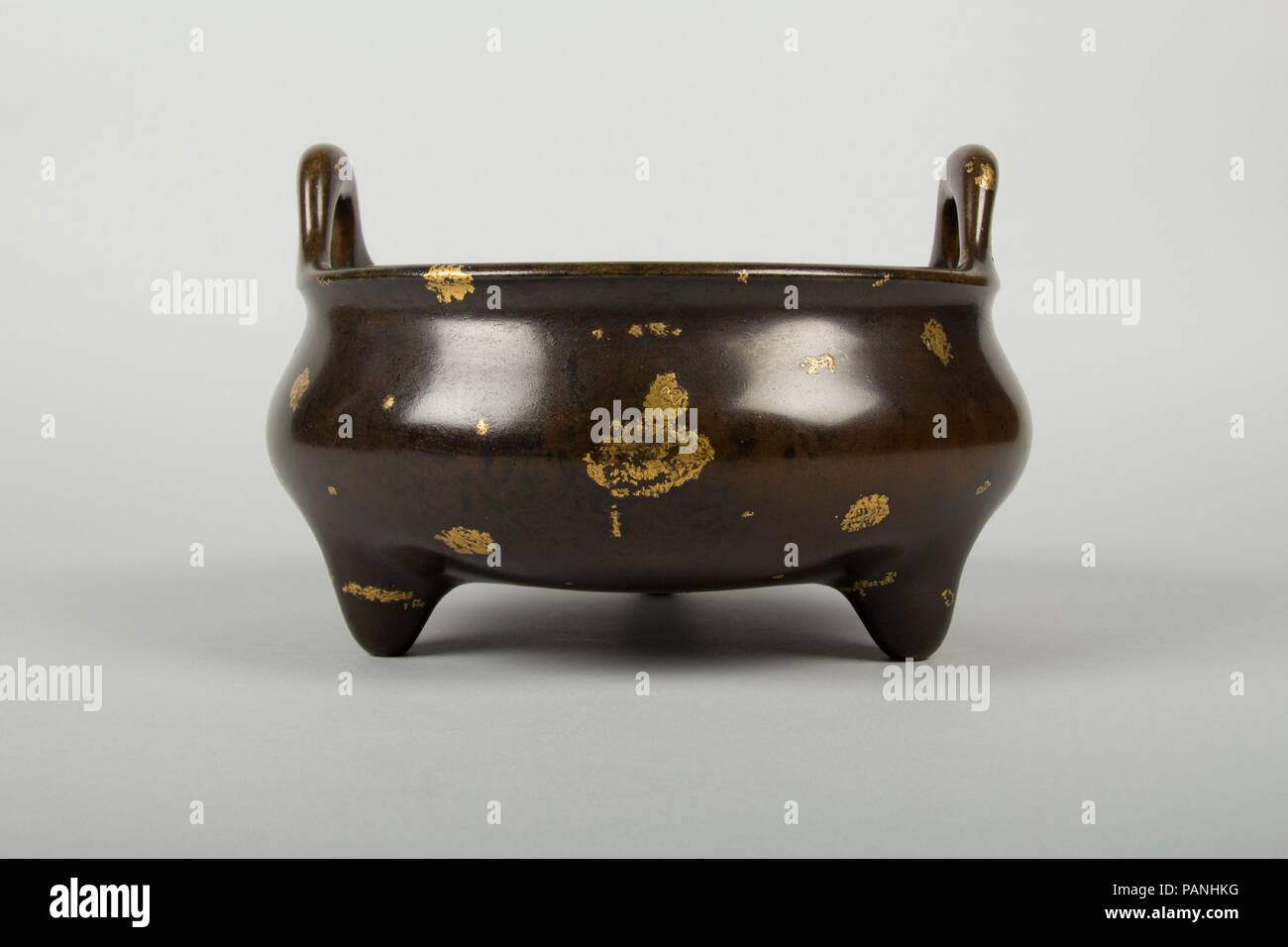 Incense Burner. Culture China. Dimensions H. 6 1/4 in. (15.9 cm