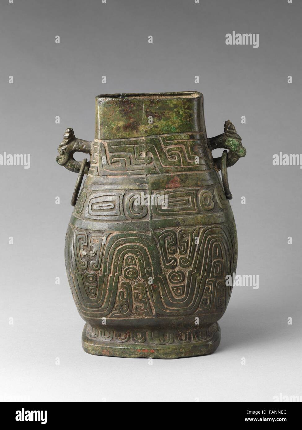 Bronze Zun Wine Vessel High Resolution Stock Photography and Images - Alamy