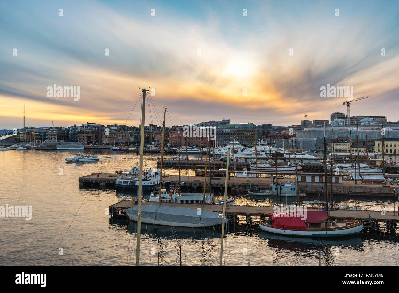 Oslo sunset city skyline at Oslo Harbour, Oslo Norway Stock Photo