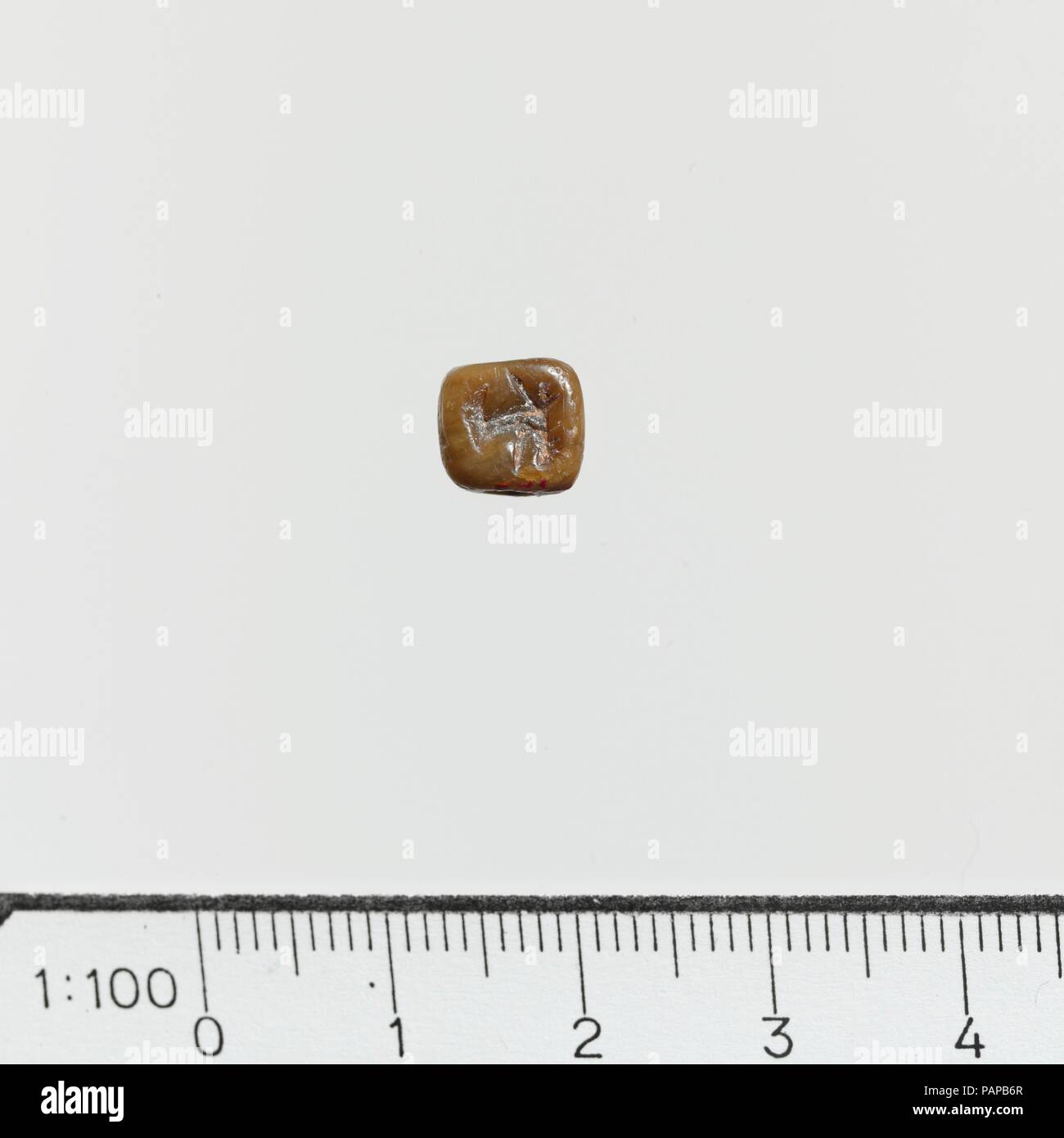 Bead 3 Sided Culture Minoan Dimensions Other 1 4 X 5 16 In 0 7 X 0 8 Cm Museum Metropolitan Museum Of Art New York Usa Stock Photo Alamy Bead 3 Sided Culture Minoan Dimensions Other 1 4 X 5 16 In 0 7 X 0 8 Cm Museum Metropolitan Museum Of Art New York Usa Stock Photo Alamy