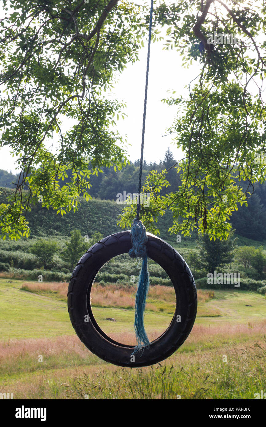 Tyre swing hi-res stock photography and images - Alamy