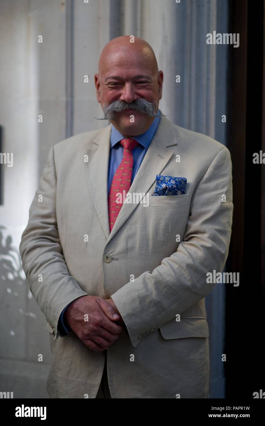 Berkeley Square, London Stock Photo - Alamy